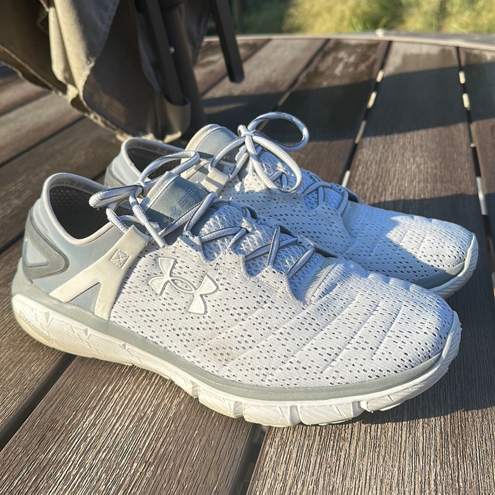 Mens Under Armour Speedform Gemini Charged size 12 Gray White colorway Excellent